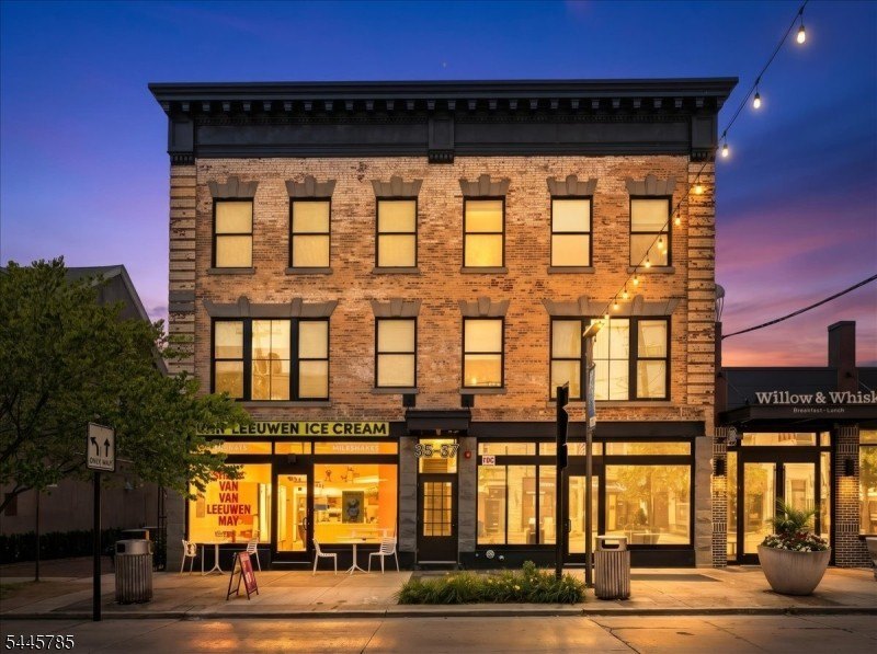 35 Main St #3B – photo 1
