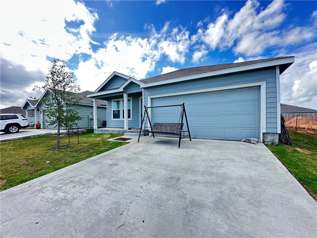 1203 Athena Dr – photo 3