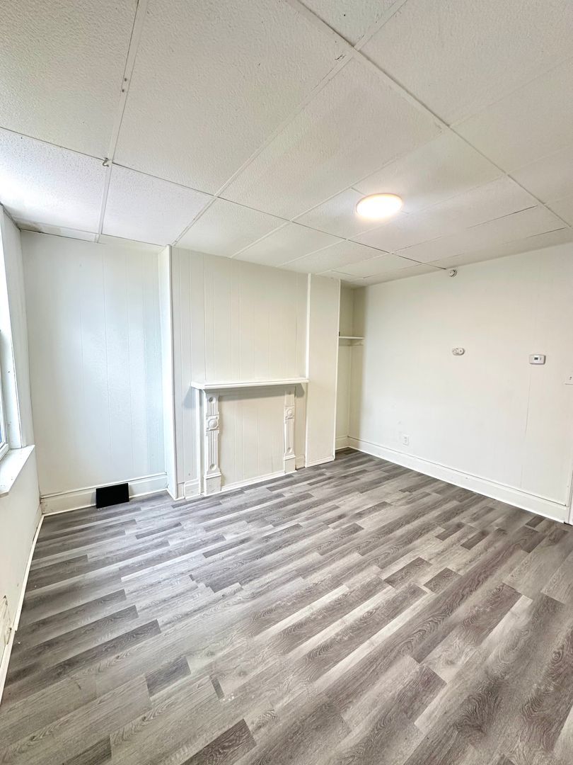 245 Ella St – photo 3