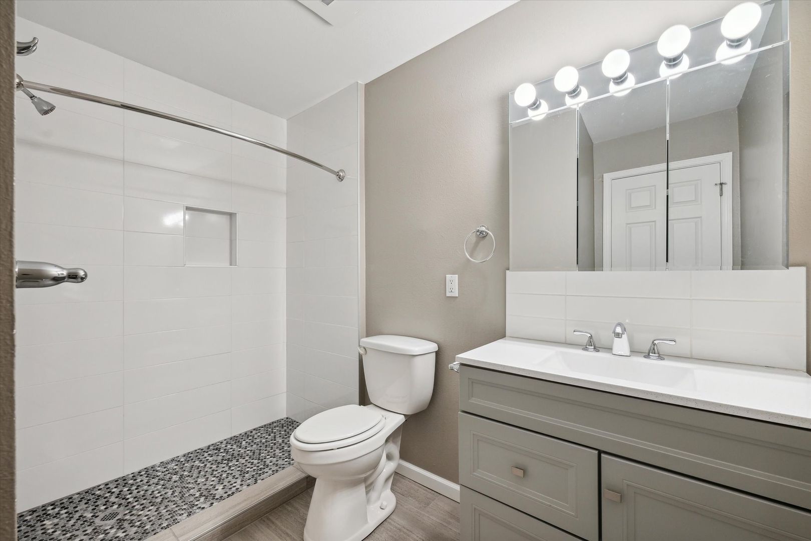 4040 Royer Rd – photo 4