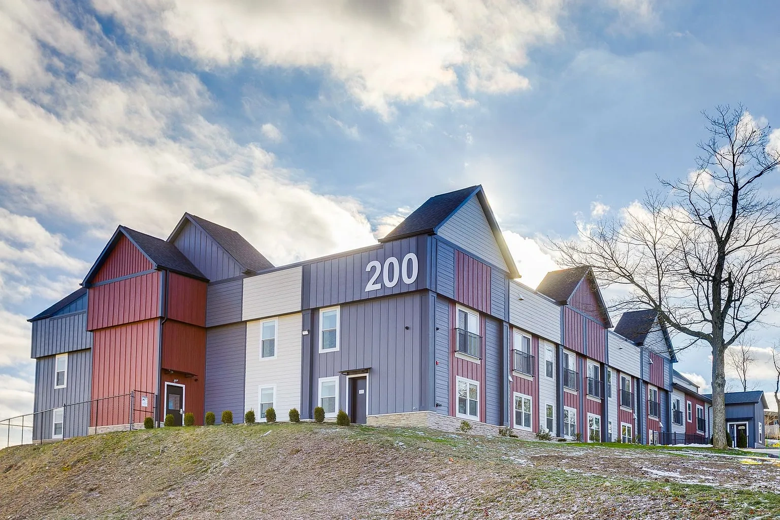 NOW LEASING - GALLERY GARDEN APTS – Floor plan