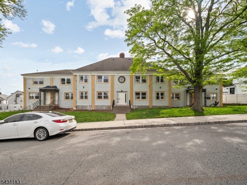 100 Chestnut St #1 – photo 1