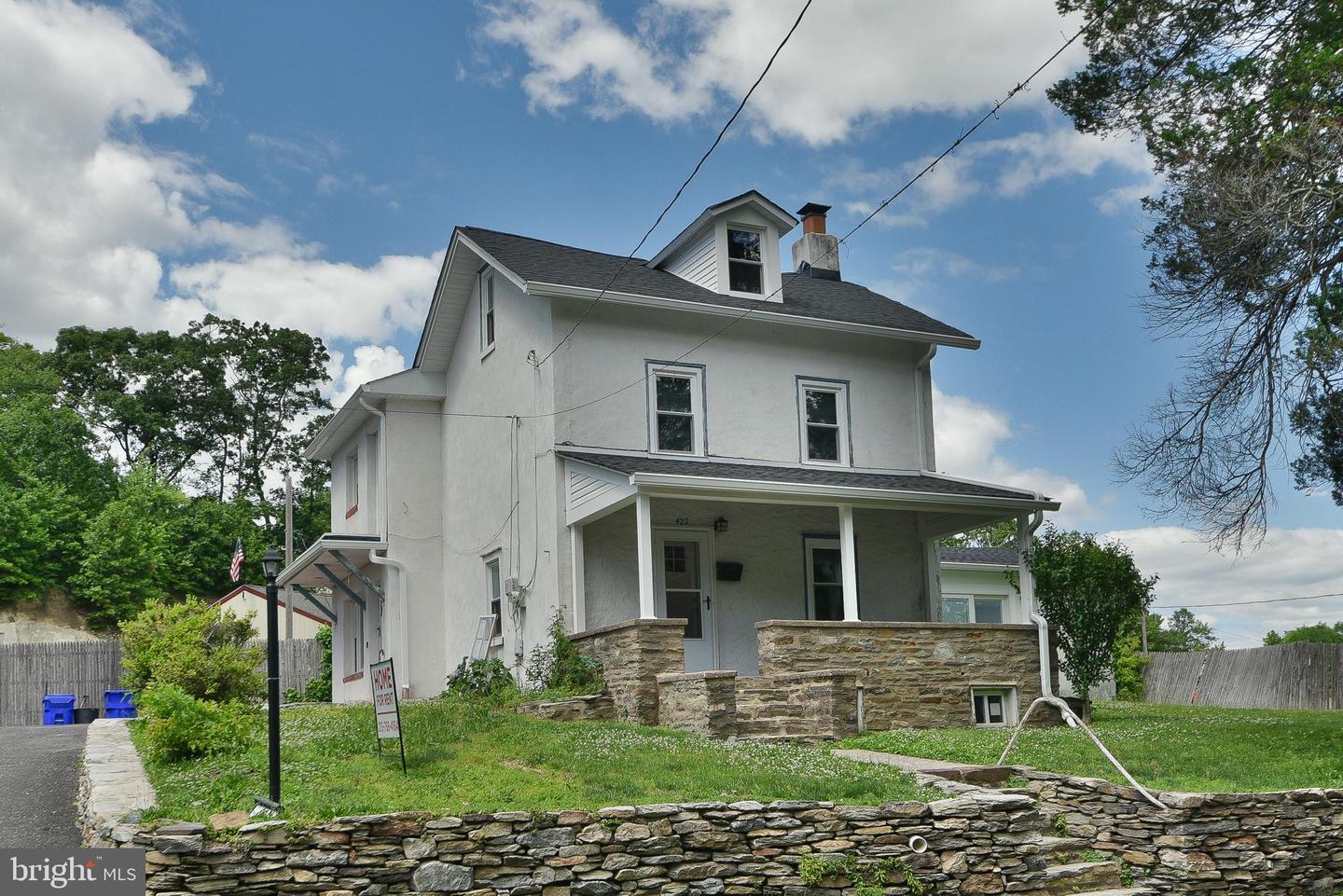 422 Willow Grove Ave – photo 3