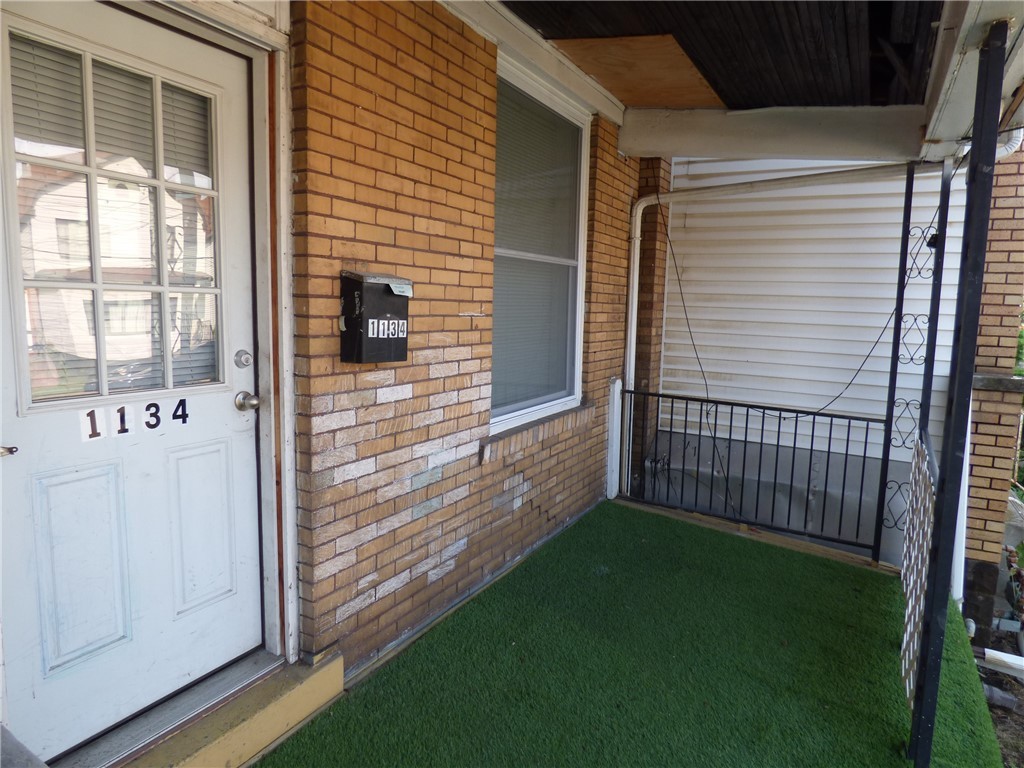 1134 Race St – photo 1