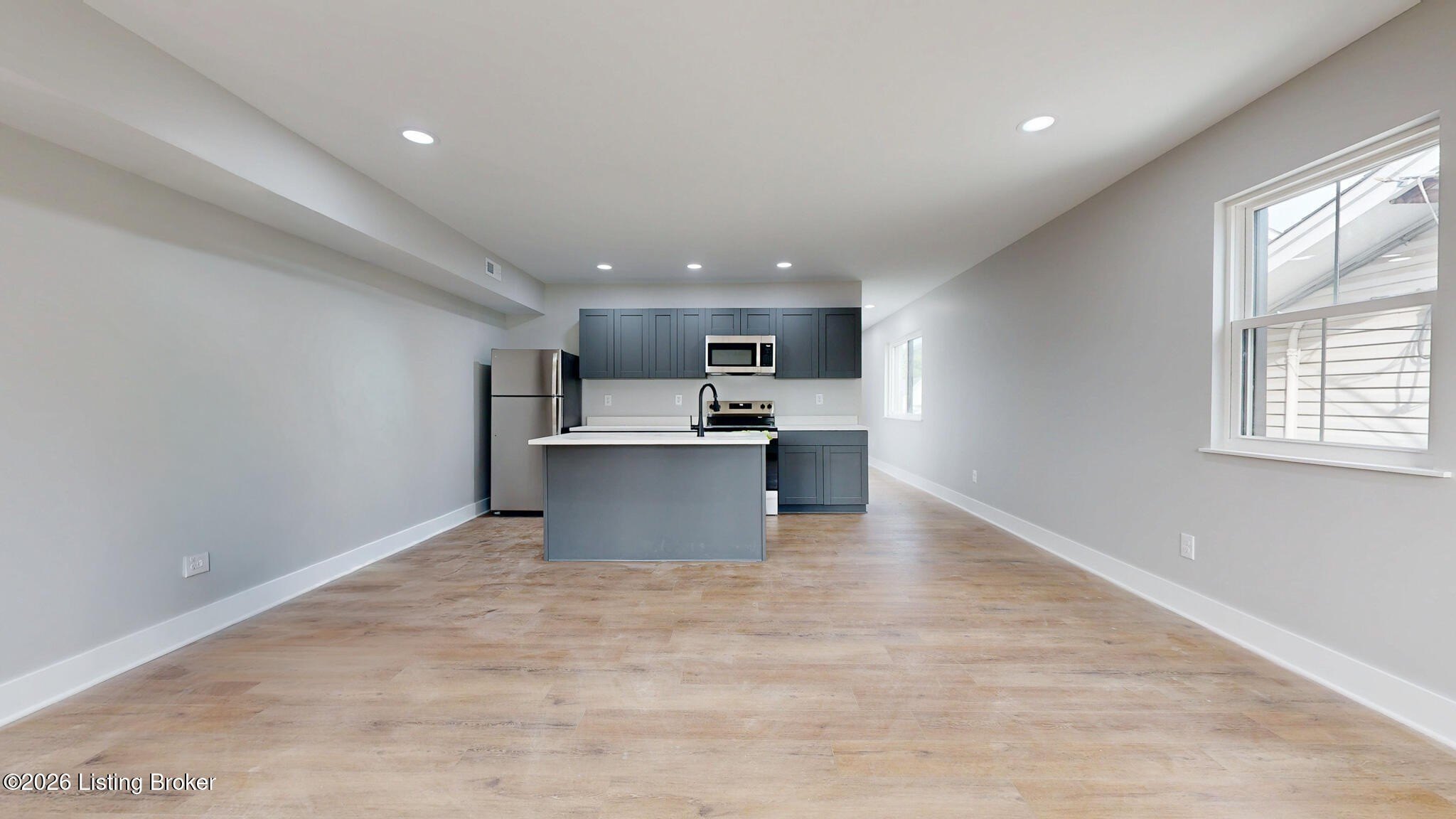 116 Bauer Ave #201 – photo 2