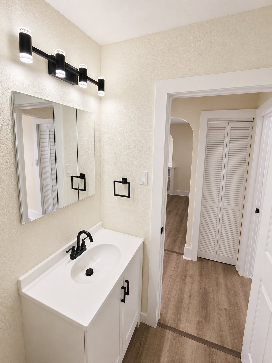 2149 Alvin St – photo 5