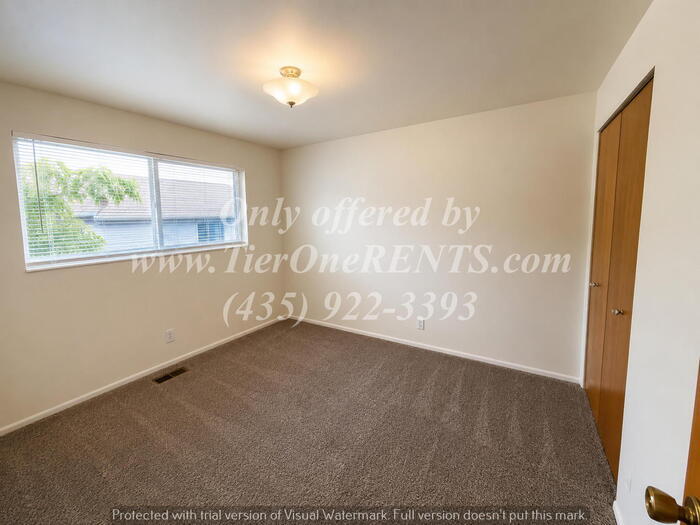 2936 S Adams St unit 2936 – photo 5