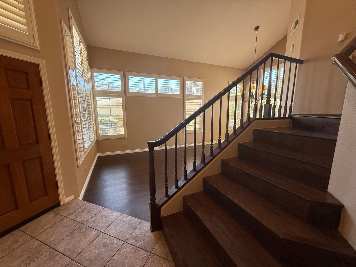 216 Richmond Park Pl – photo 4