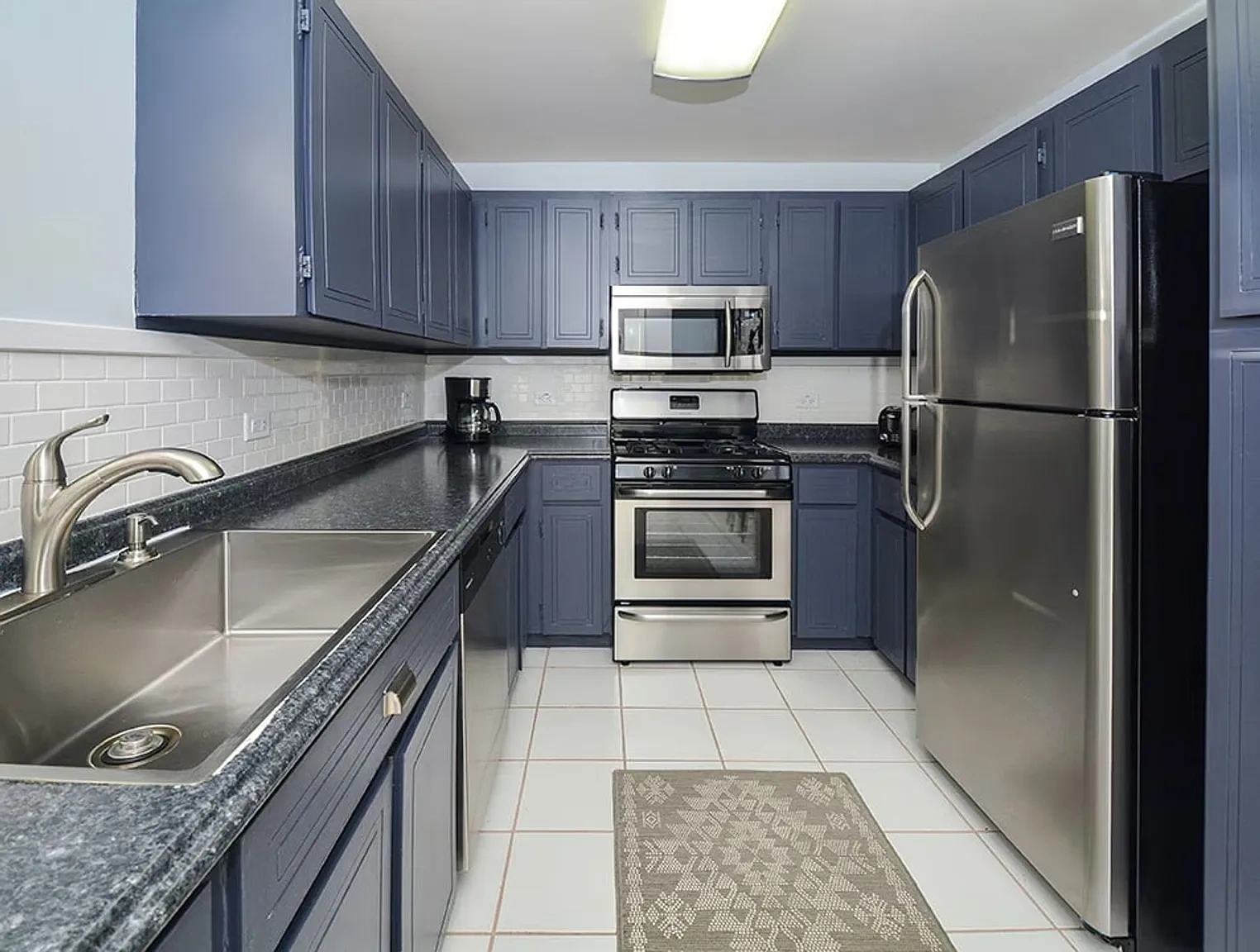 Seascape Apartments – photo 5