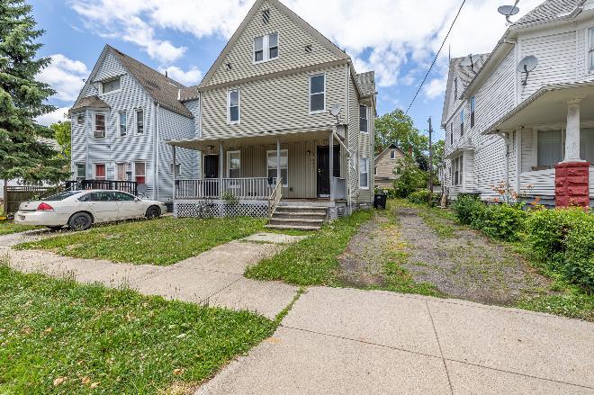 10117 Hampden Ave – photo 1