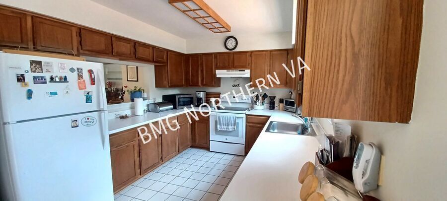 6015 Keble Dr – photo 5