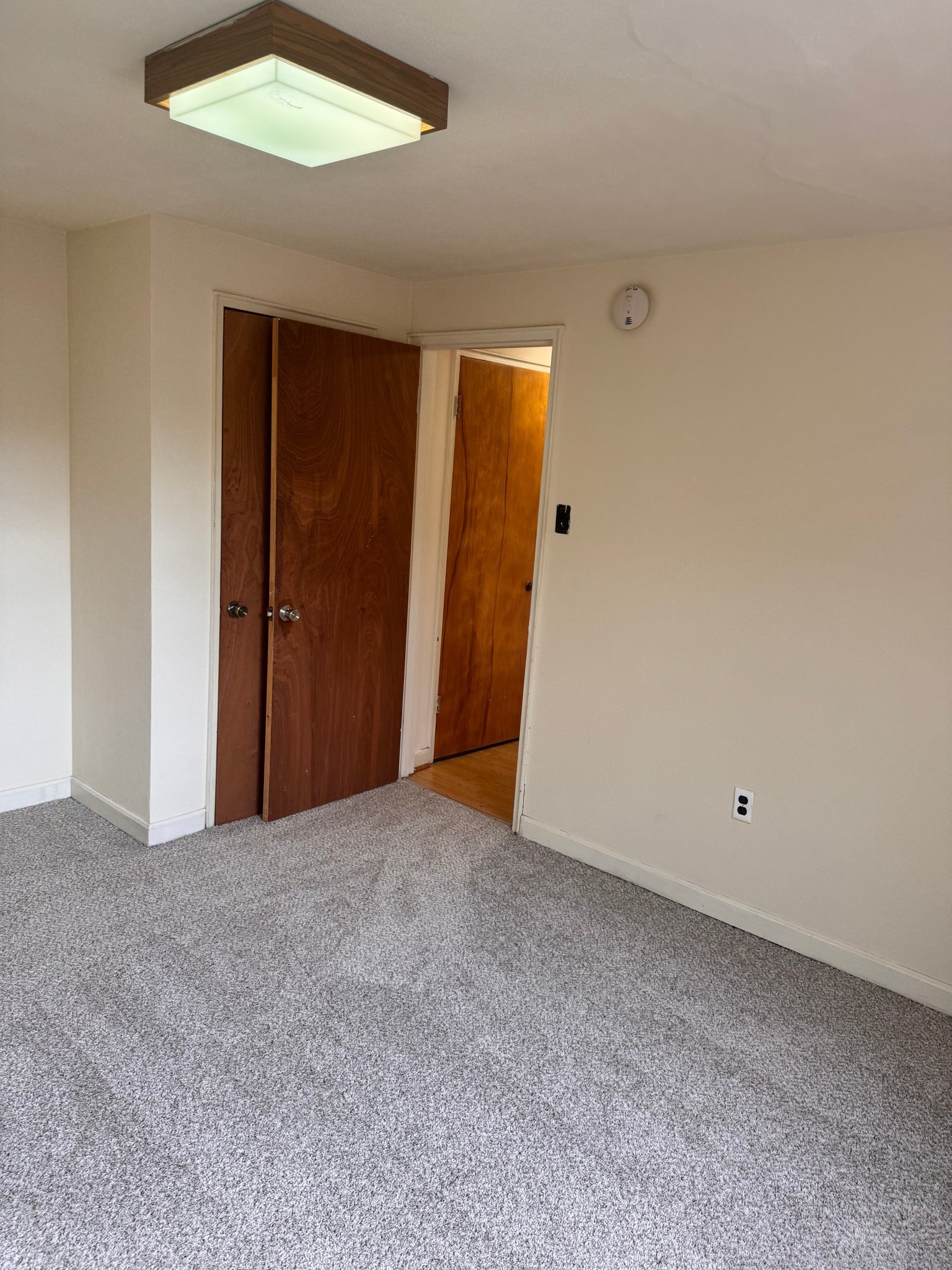 1010 S Pugh St – photo 2