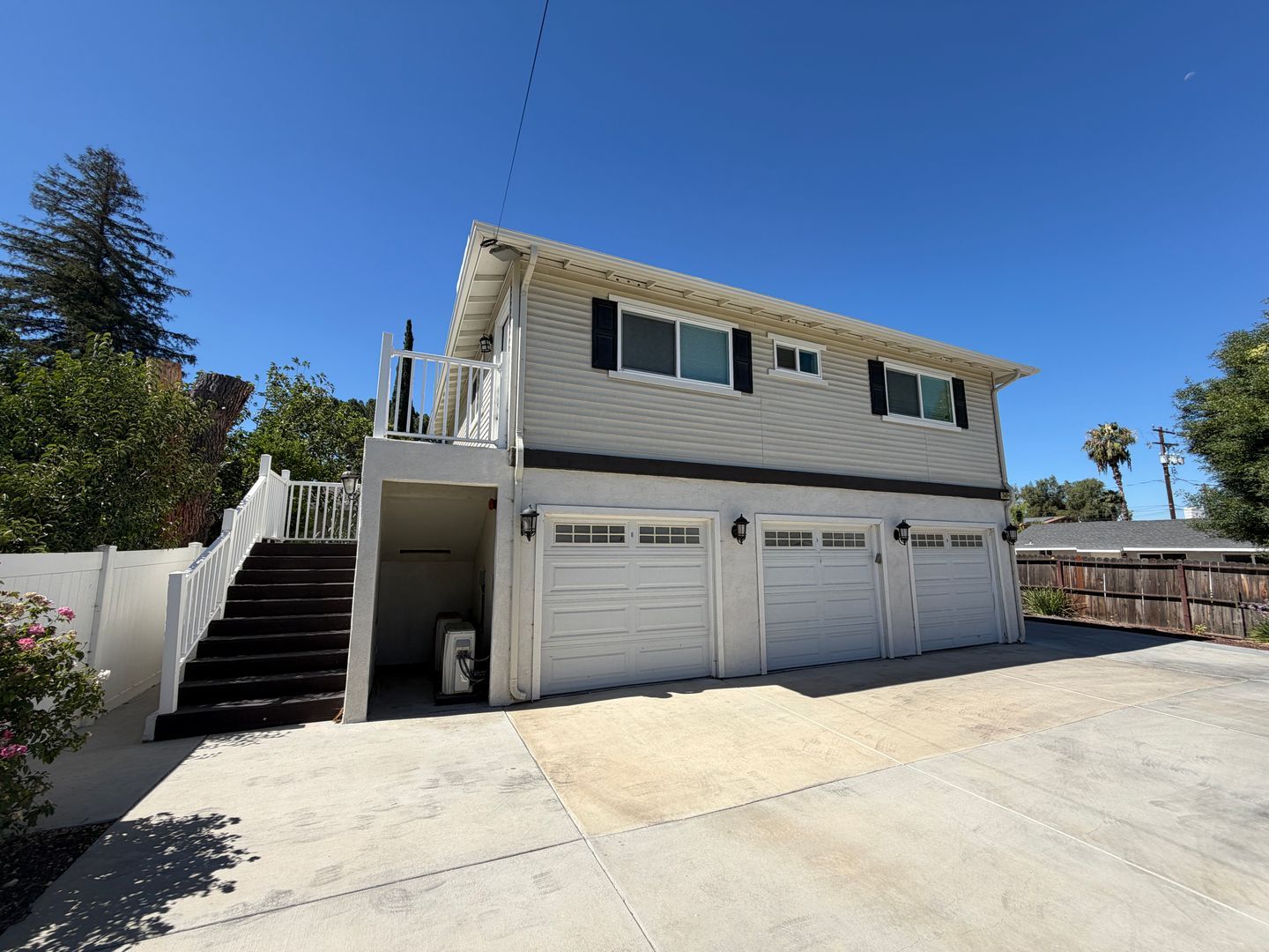 25461 Cole St unit Unit 2 – photo 1