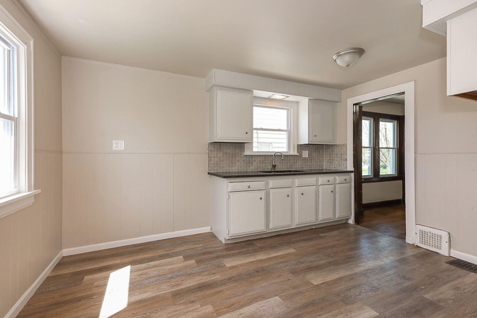 17204 Mapleboro Ave – photo 3