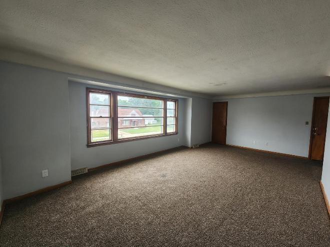 665 Babbitt Rd – photo 3