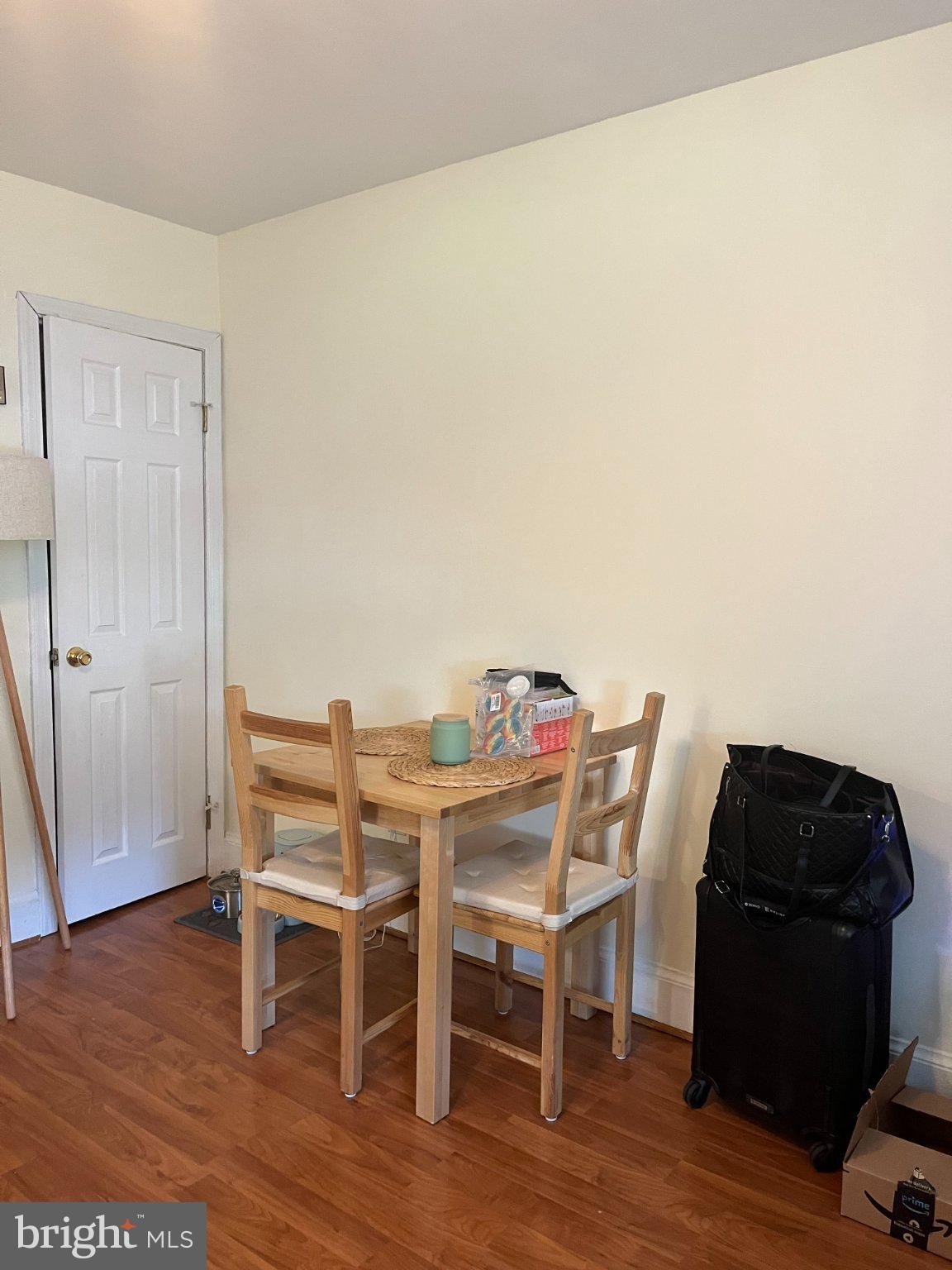 101 E Locust St – photo 4