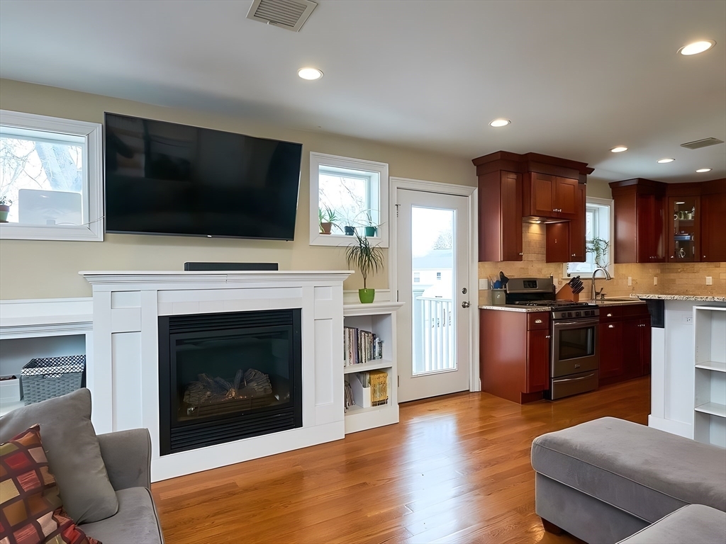 2 Michael St – photo 4
