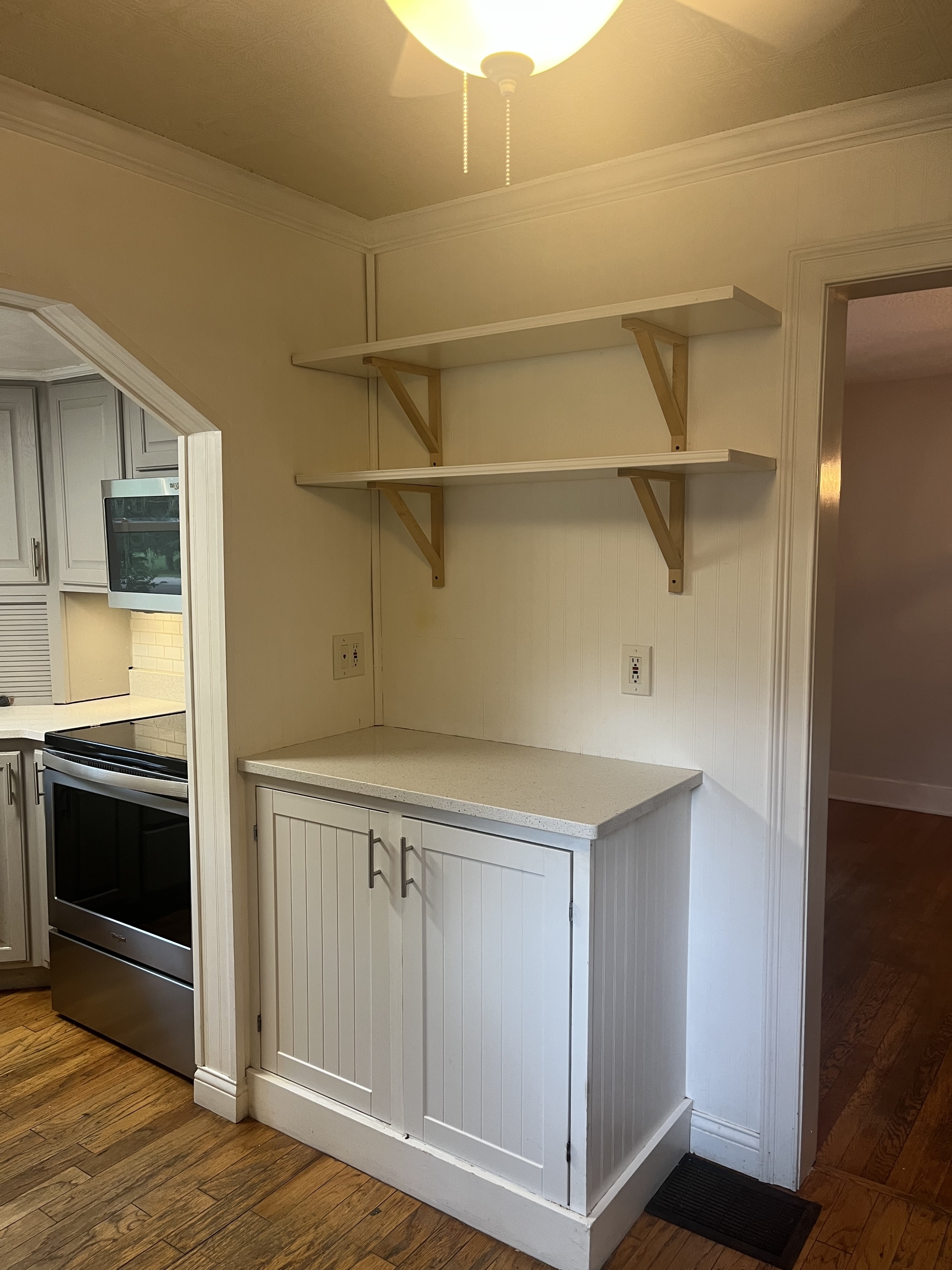 1668 N Longview St – photo 4