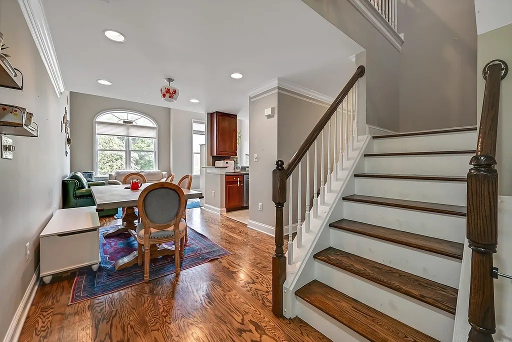 172 Price Ct – photo 4