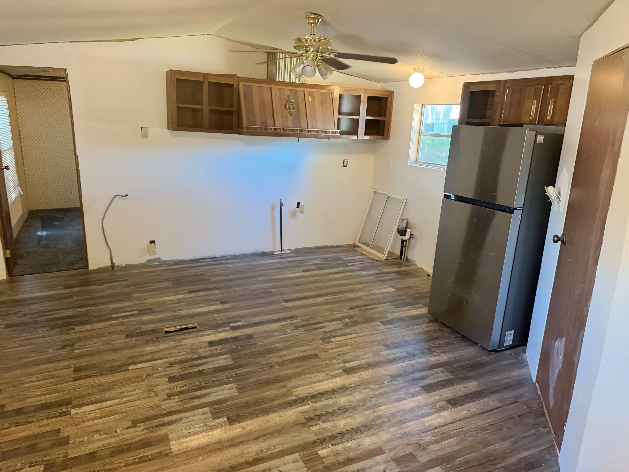 1537 Wilkes Ave – photo 3