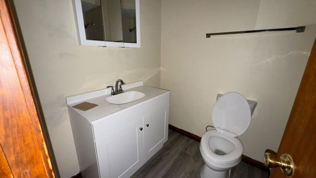 1685 Beechwood Ave NE unit 1685B – photo 5