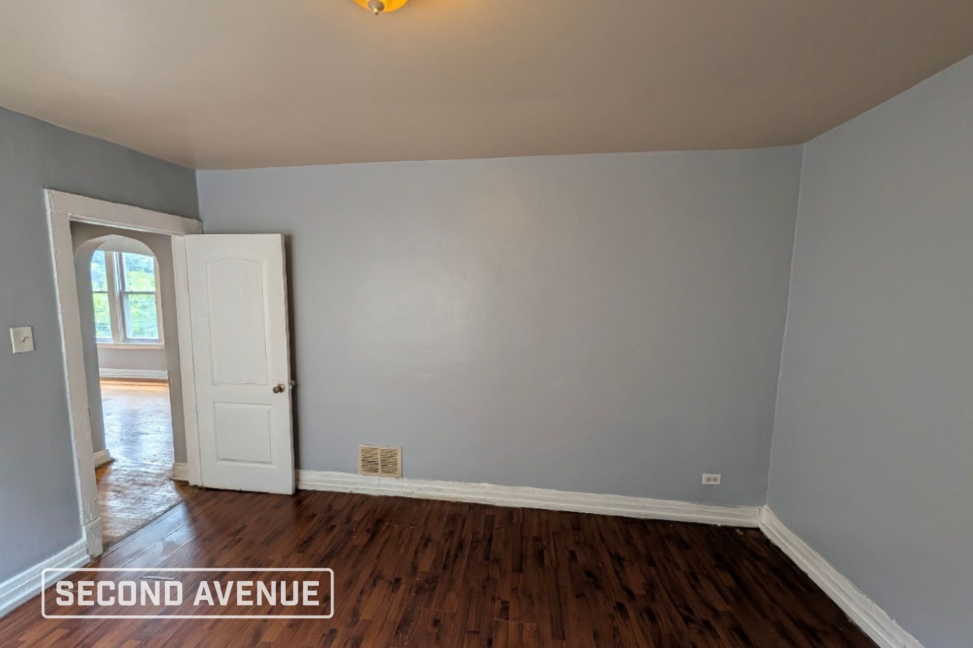 12436 S Princeton Ave – photo 4