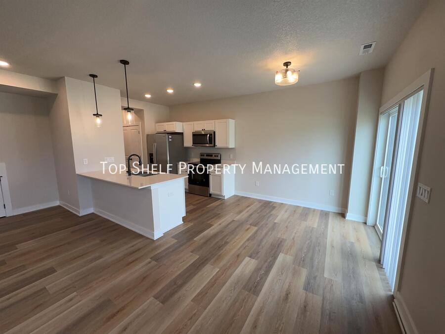 232 Bristlecone Dr – photo 4
