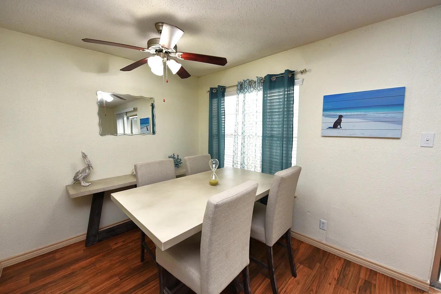 Land's End Apartments – photo 1
