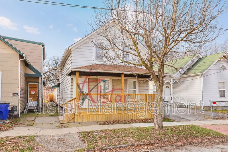 3235 Erin Ave unit FRNT – photo 1