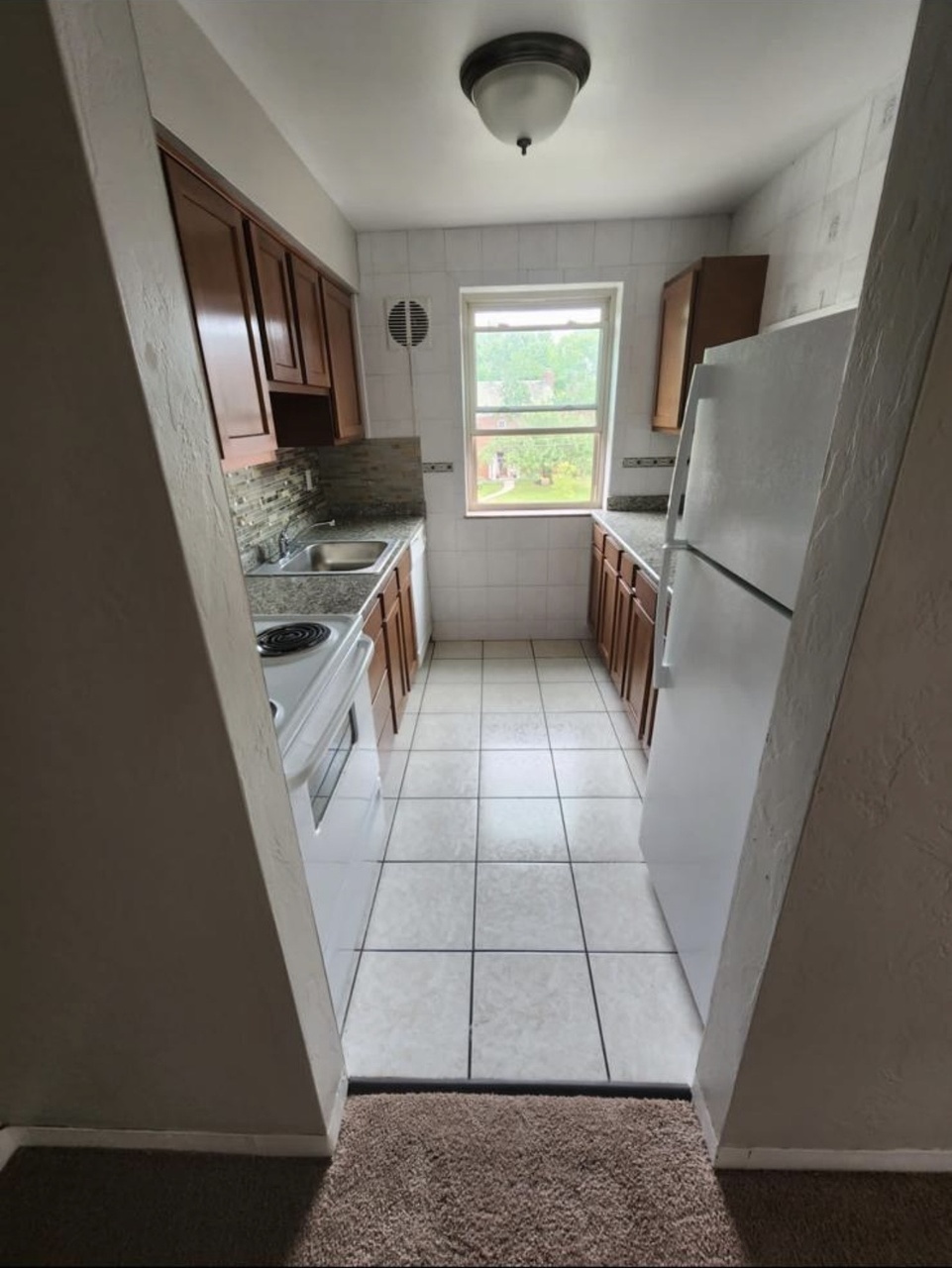 60 Markham Dr unit C-6 – photo 3