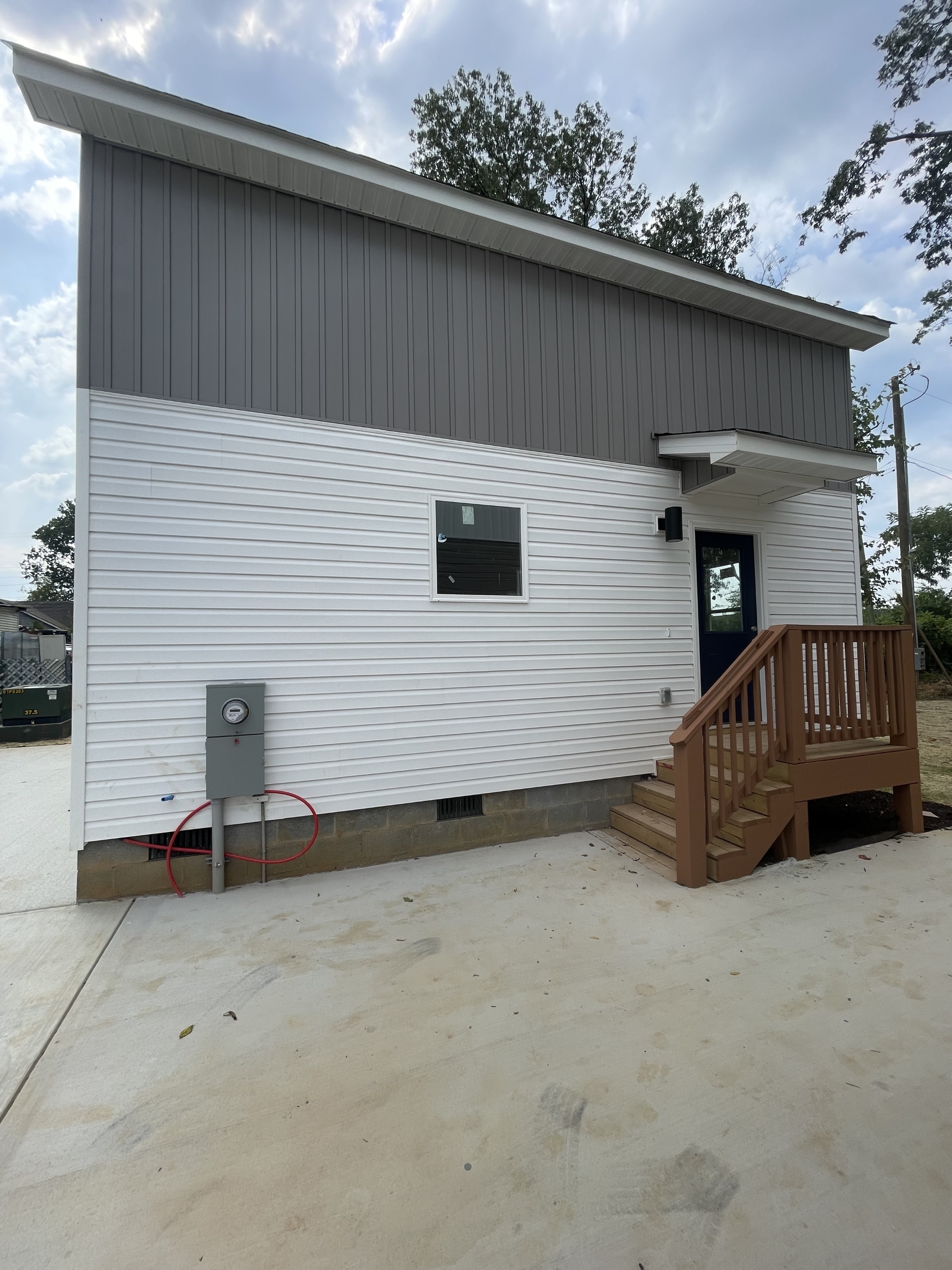 1948 Lynnbrook Ave – photo 1