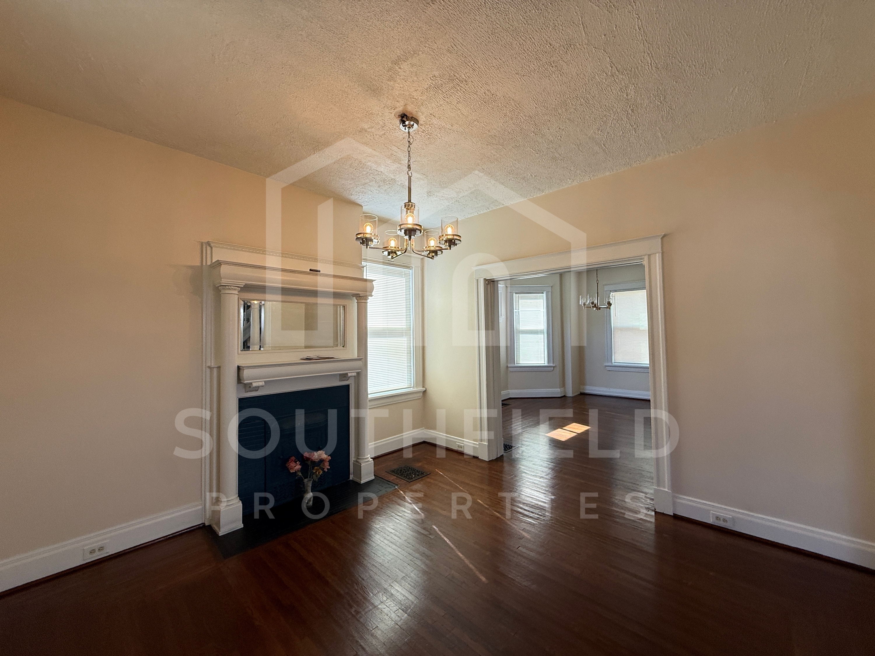 1537 Ruth Ave – photo 5