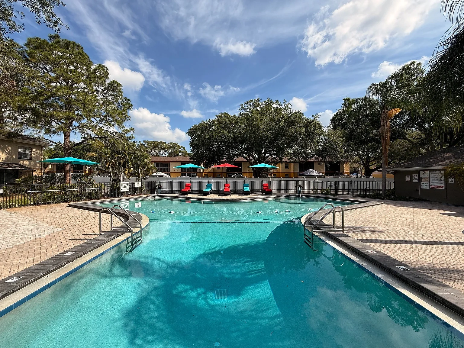Rosewood Apartments – photo 2