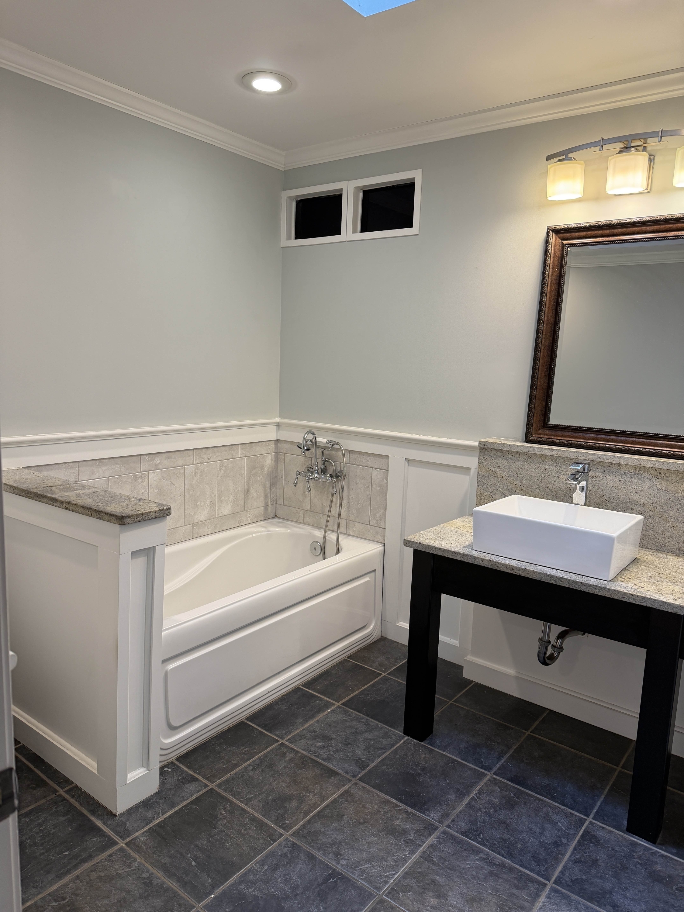 873 Farmington Ave unit # 2 – photo 2
