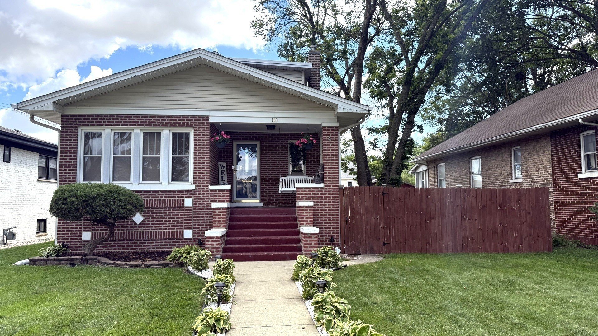 181 Rose St – photo 1