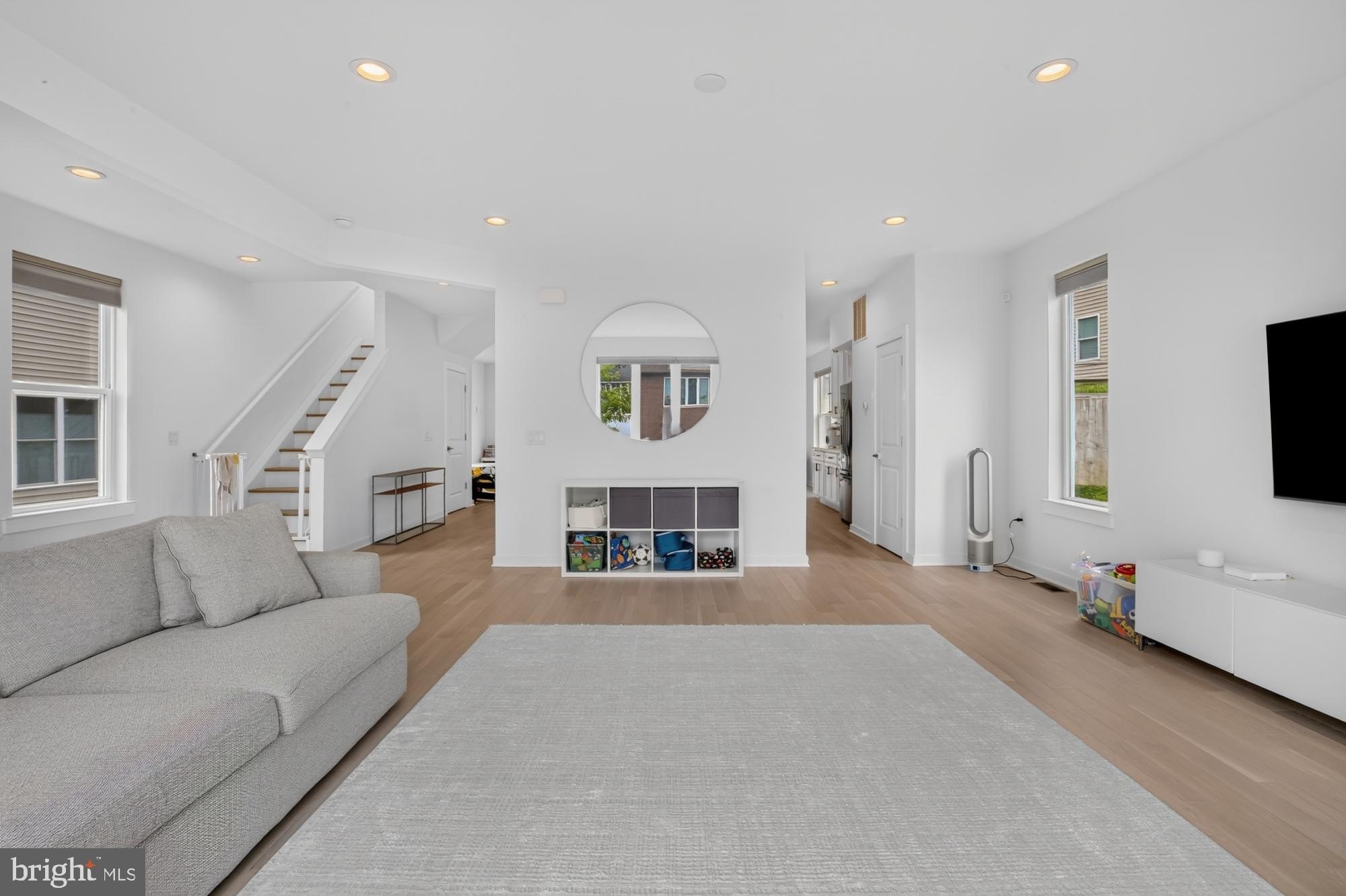 7354 Ridge Ave #27 – photo 5