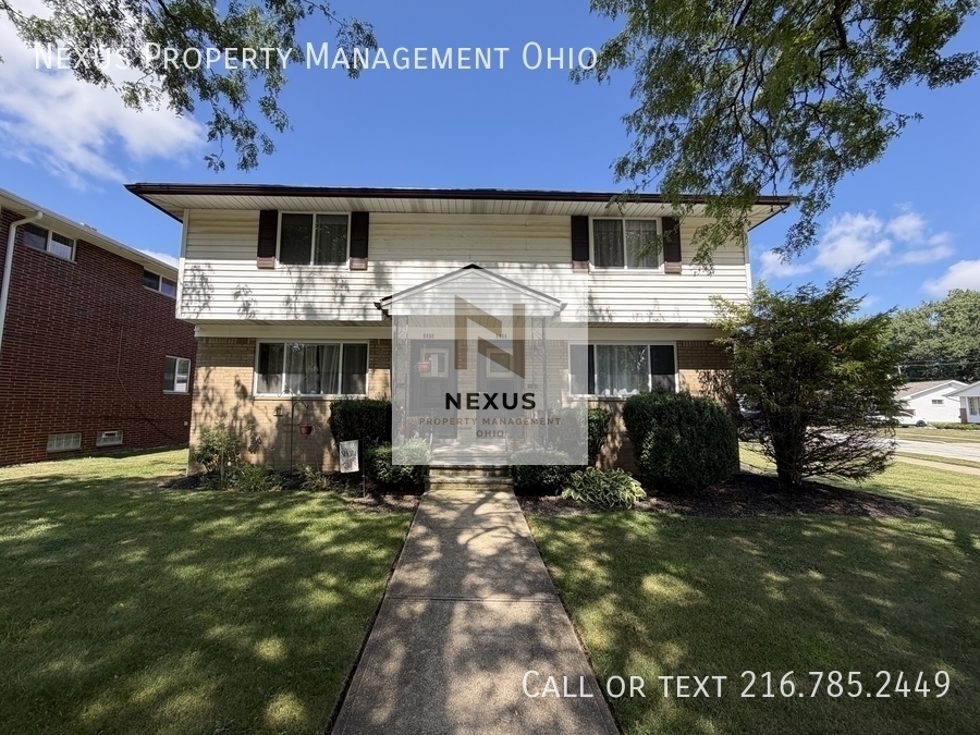 9406 Independence Blvd – photo 1