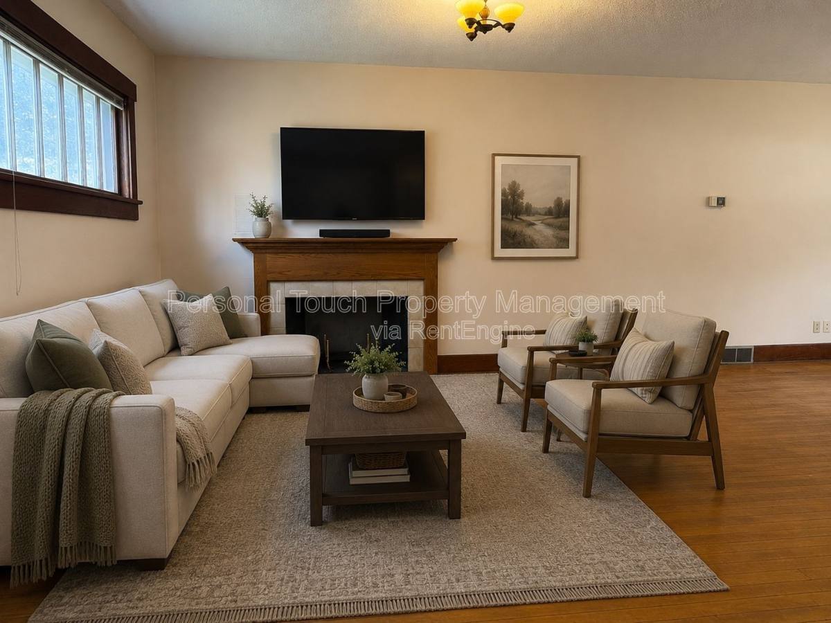 820 11th St N – photo 1