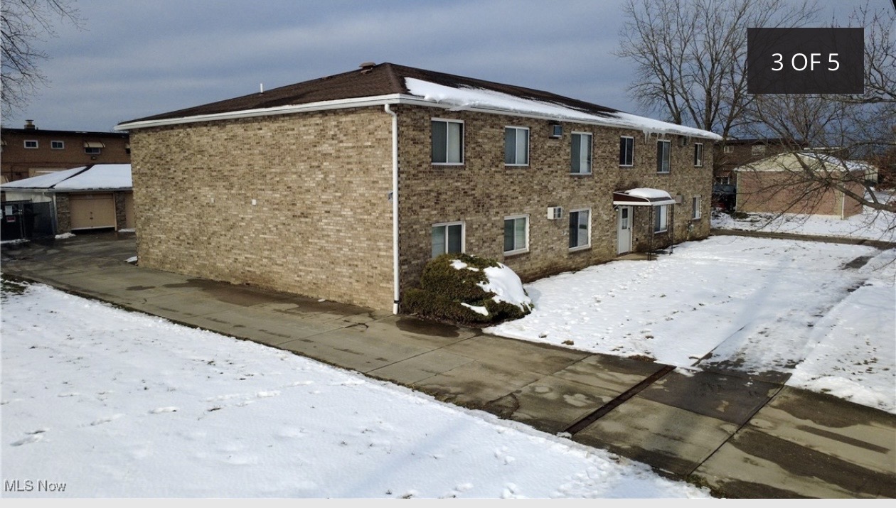 5790 Lee Rd S unit 7 – photo 1