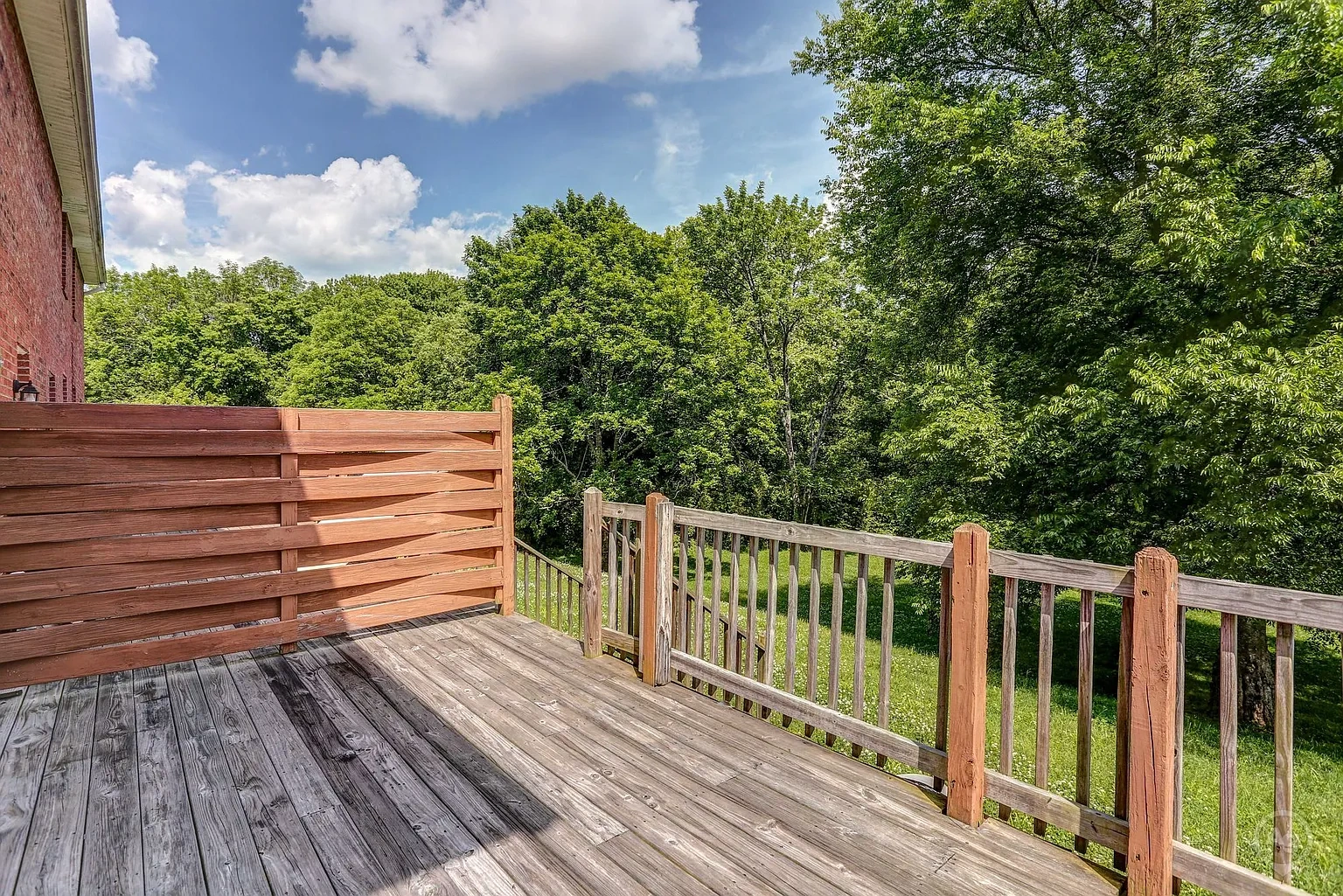 Kings Crest Townhomes – photo 1