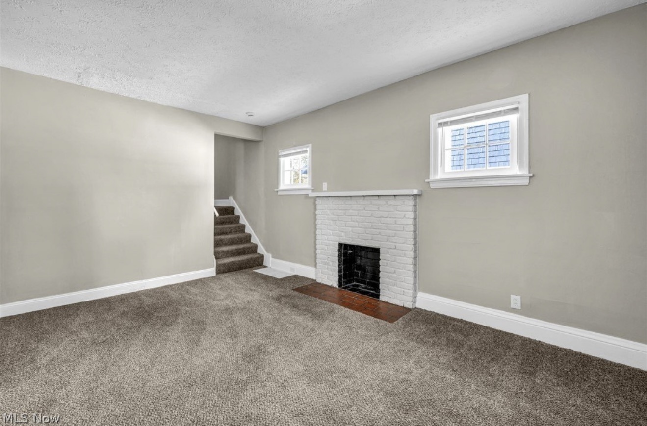 936 Selwyn Rd – photo 4
