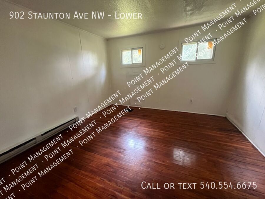 902 Staunton Ave NW – photo 5