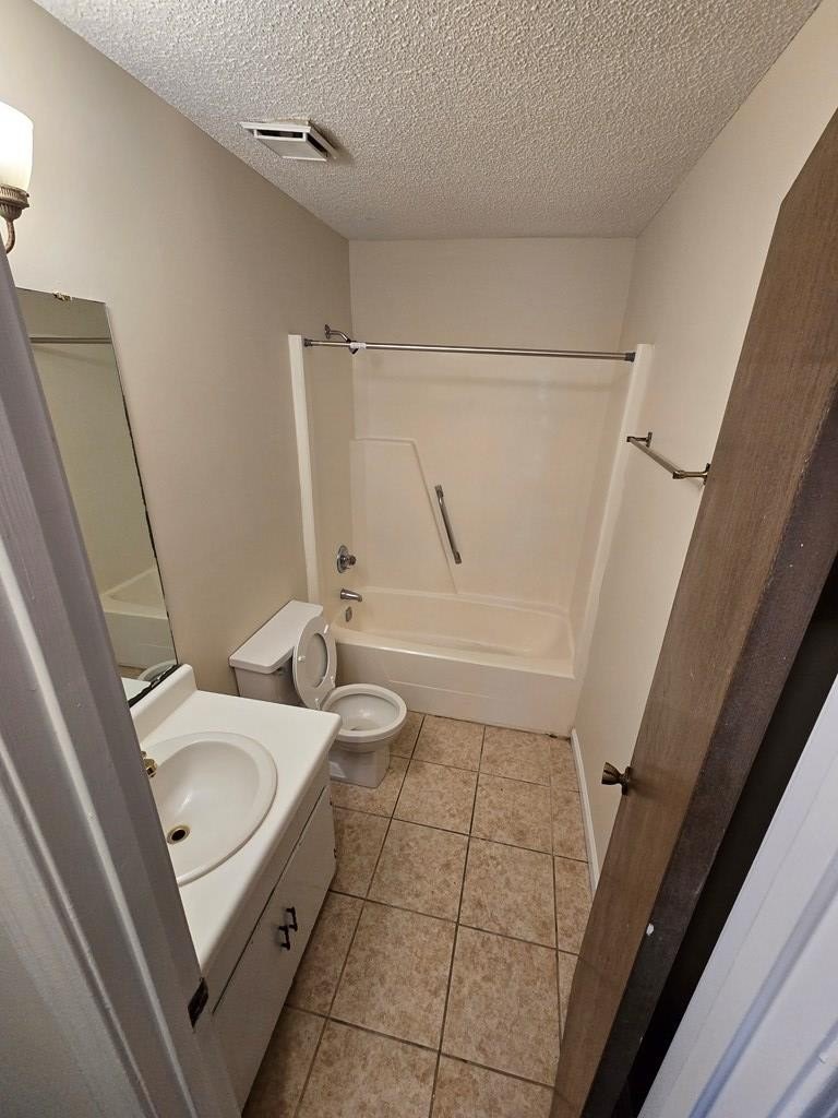 2501 Creekwood Dr – photo 5