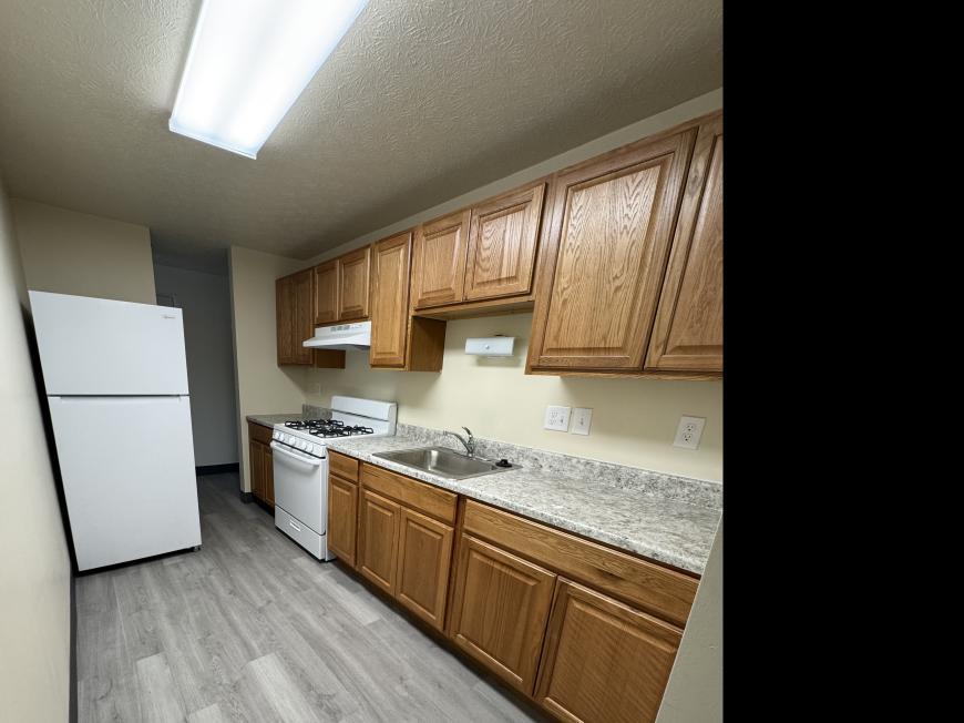 1210 Robert Ave NW – photo 4