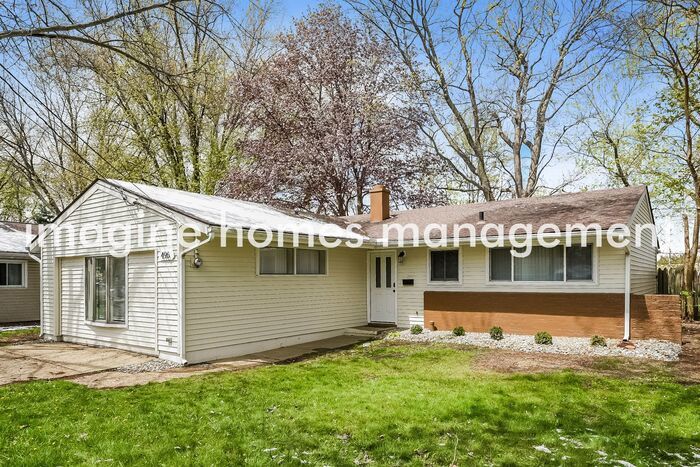496 Abbyshire Dr – photo 3