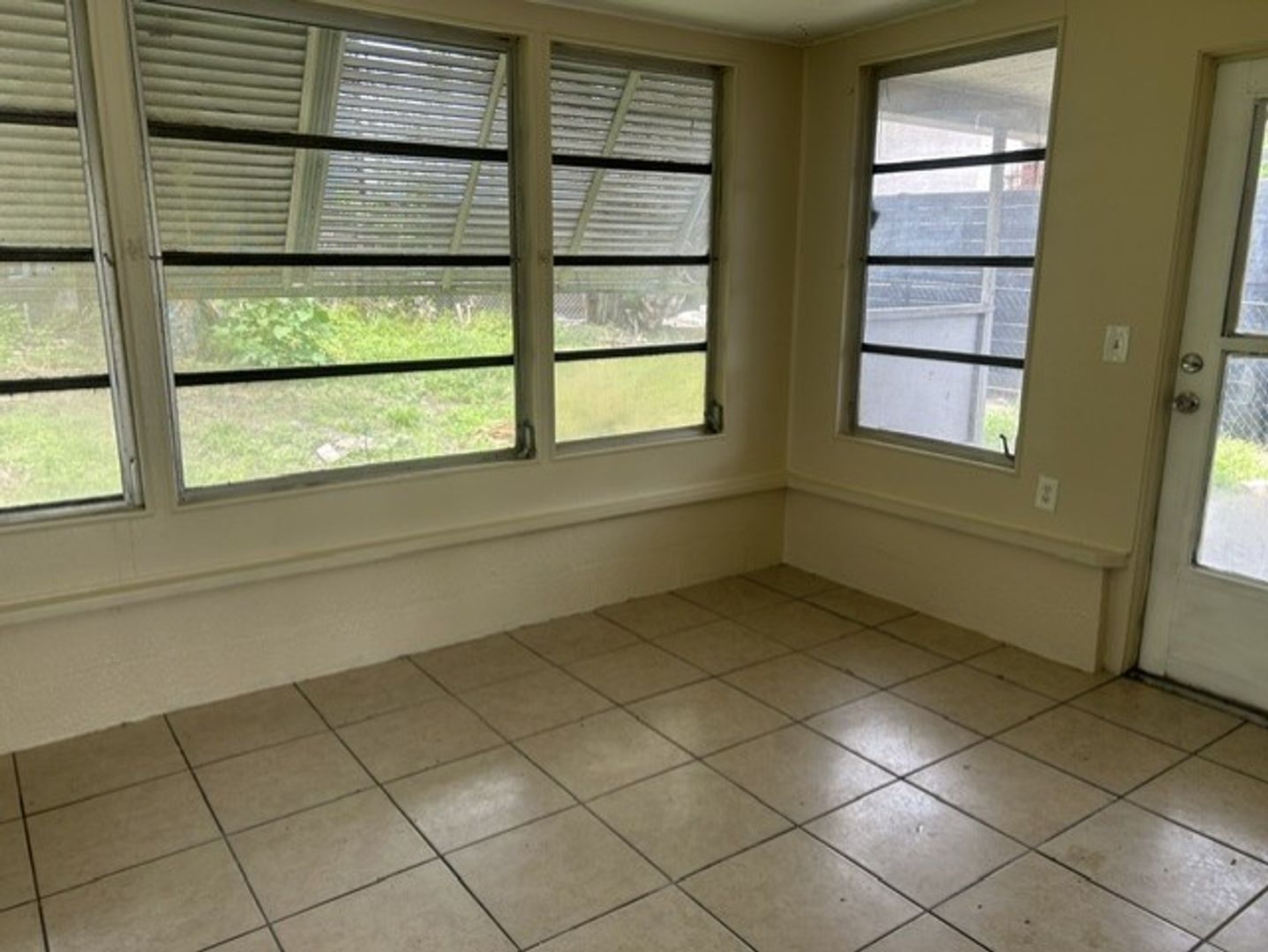 2527 Cheval Dr – photo 3