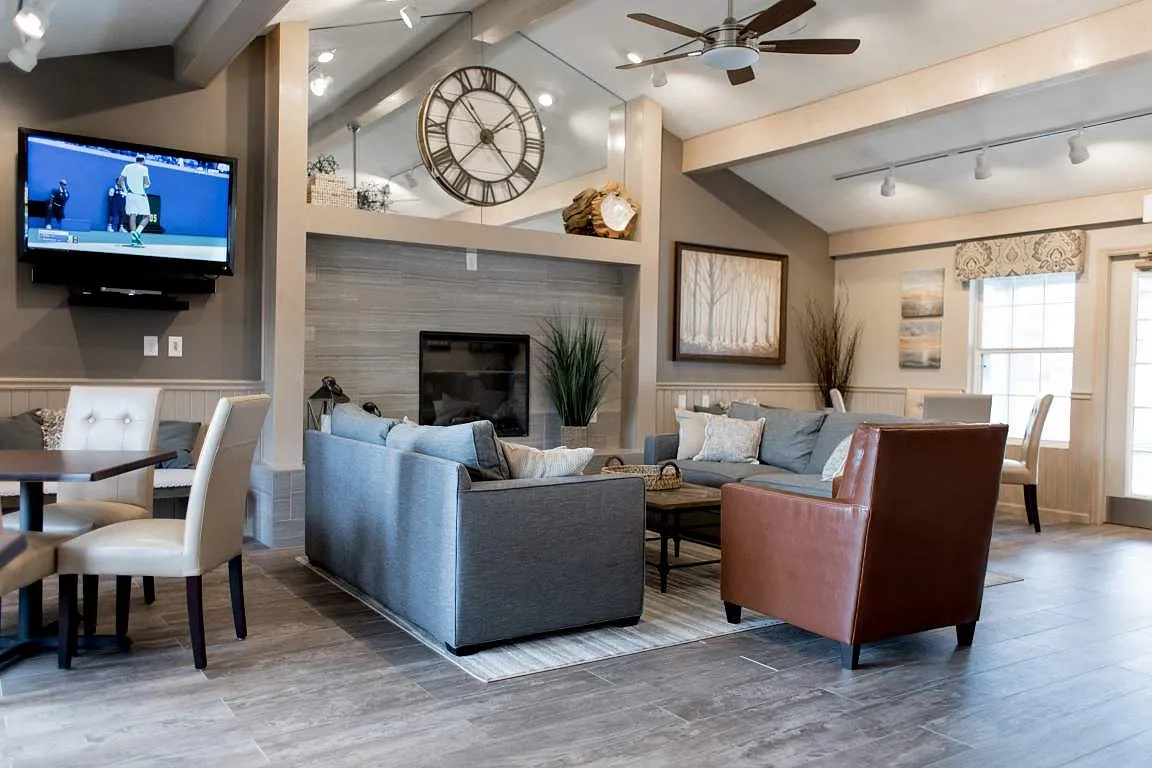 Spinnaker Cove Apartments – photo 3