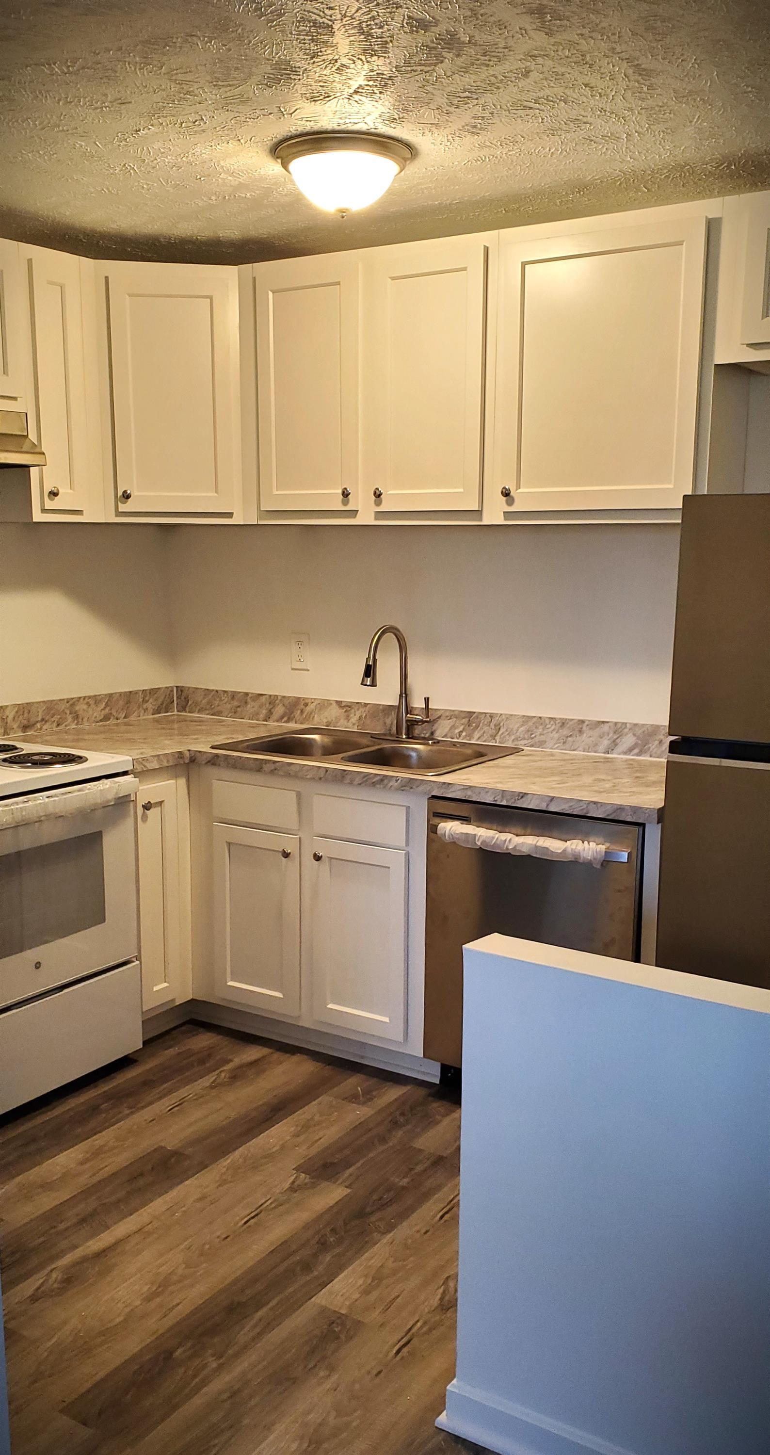 15212 Maple Park Dr unit 1 – photo 3