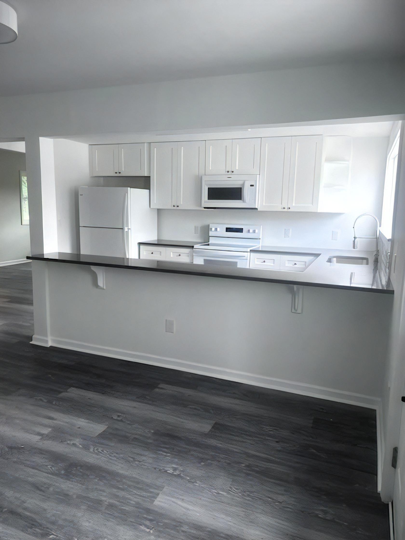 315 Bordeaux Ave – photo 5