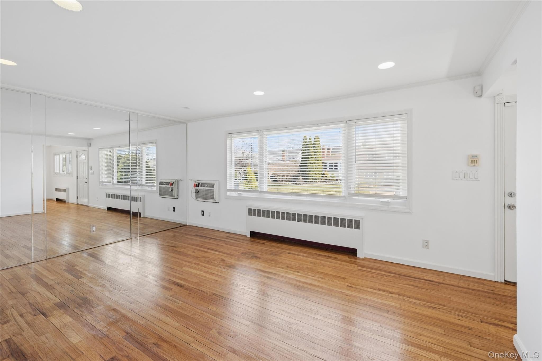 31 Evelyn Ln – photo 2